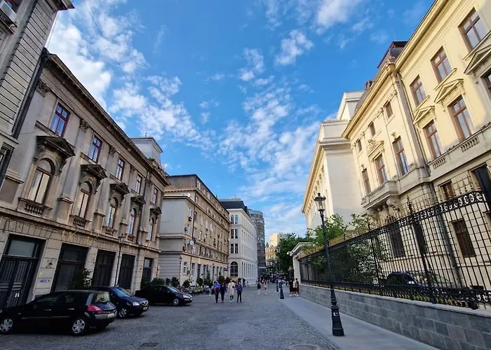 Old Town Cozy Crib Апартаменти Бухарест